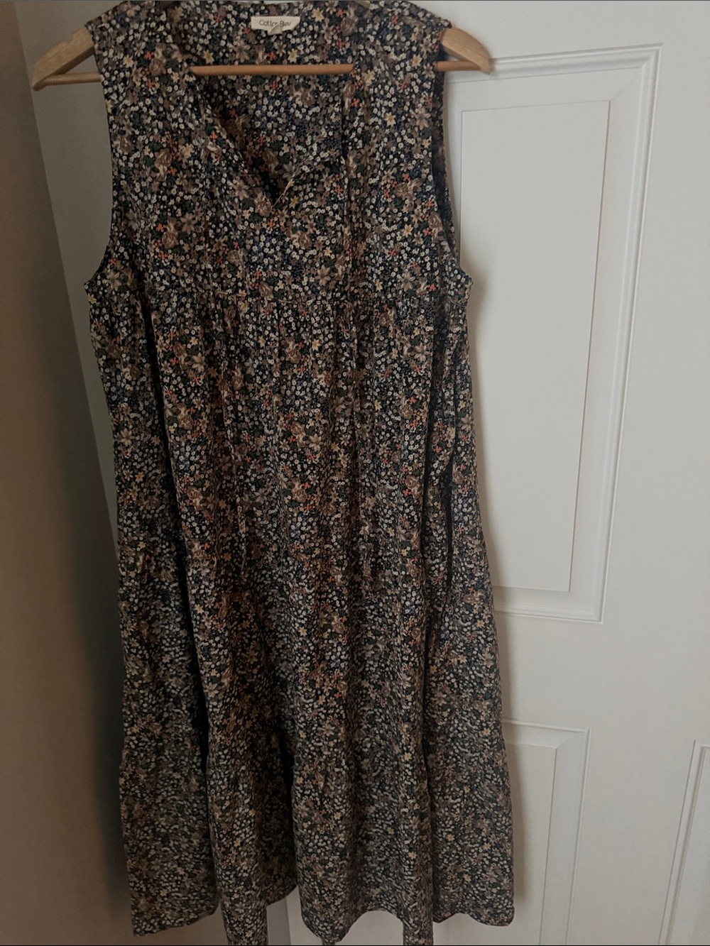Cotton bleu Floral Sleeveless Midi Dress - Black Multi cute flewy size L
